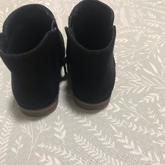 Cat & Jack Booties Size Toddler 6 - Picture 4 of 4